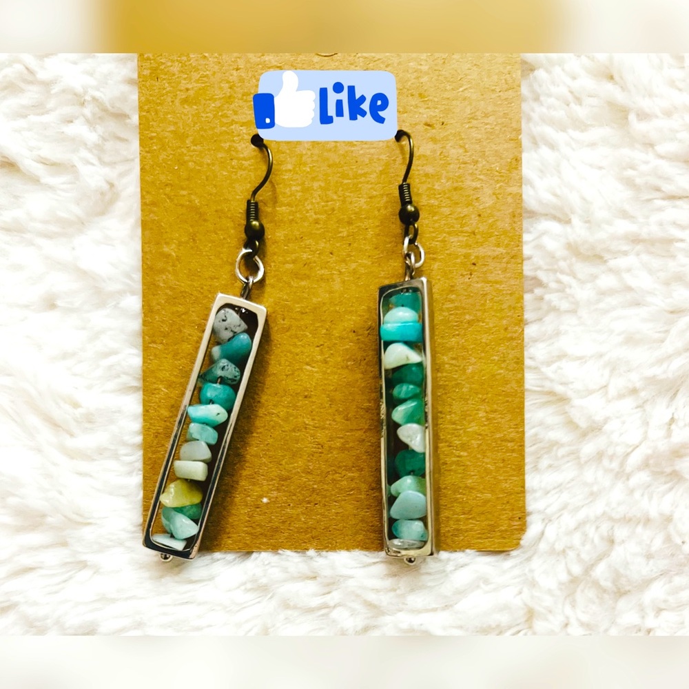 Earrings - Picture 4 of 5